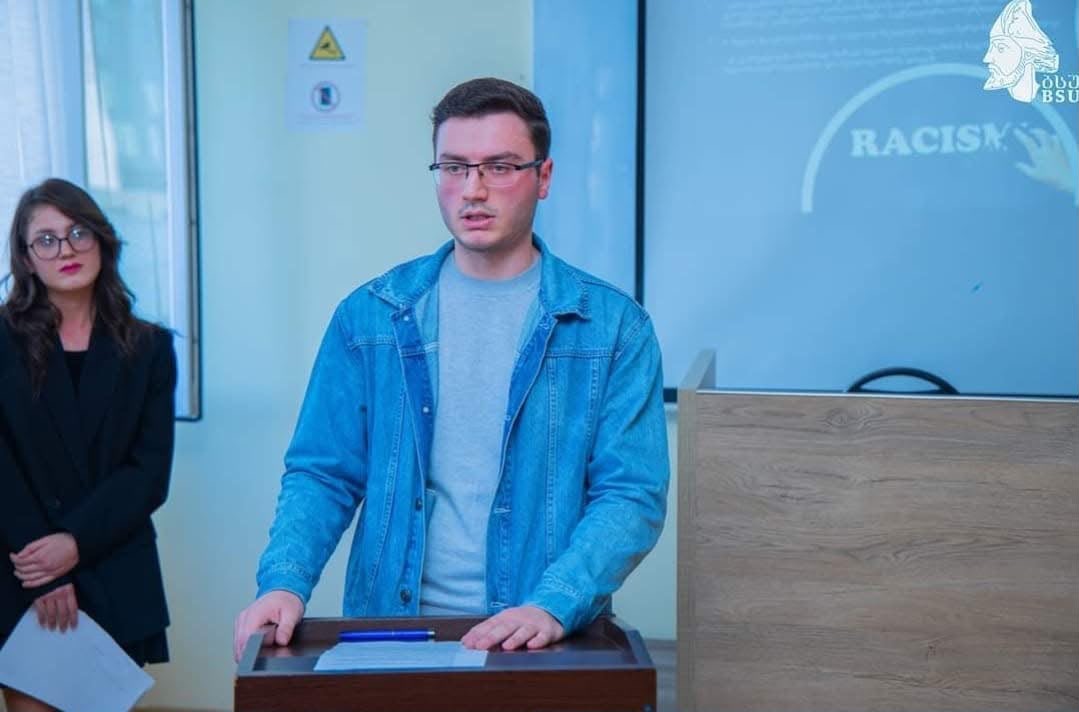 ბათუმის უნივერსიტეტის სტუდენტი ნიკა ფარტენაძე: საკონსტიტუციო სასამართლოში მიმდინარე პროცესზე დასწრება ჩვენი პროფესიული ინტერესია